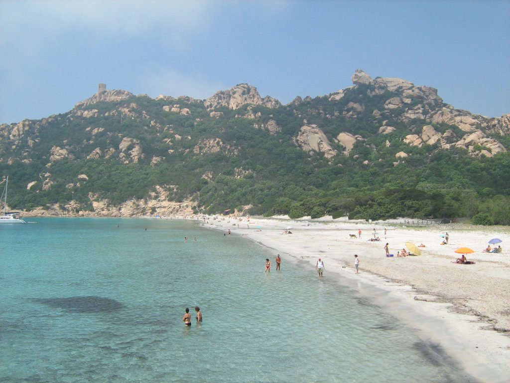spiaggia-roccapina-corsica-sud