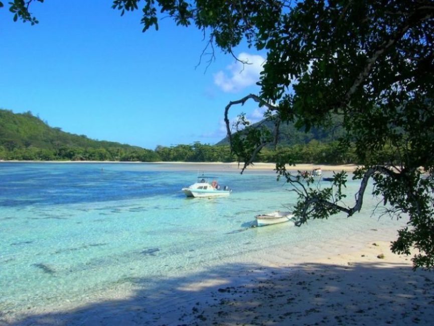 islette e anse l'islette mahe seychelles