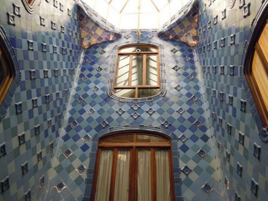 casa batllò gaudi barcellona