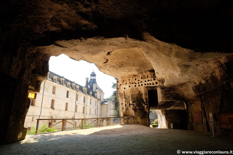 brantome dordogna perigord abbazia