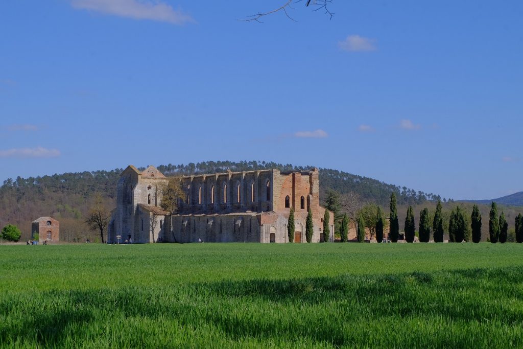 abbazia san galgano chiusdino