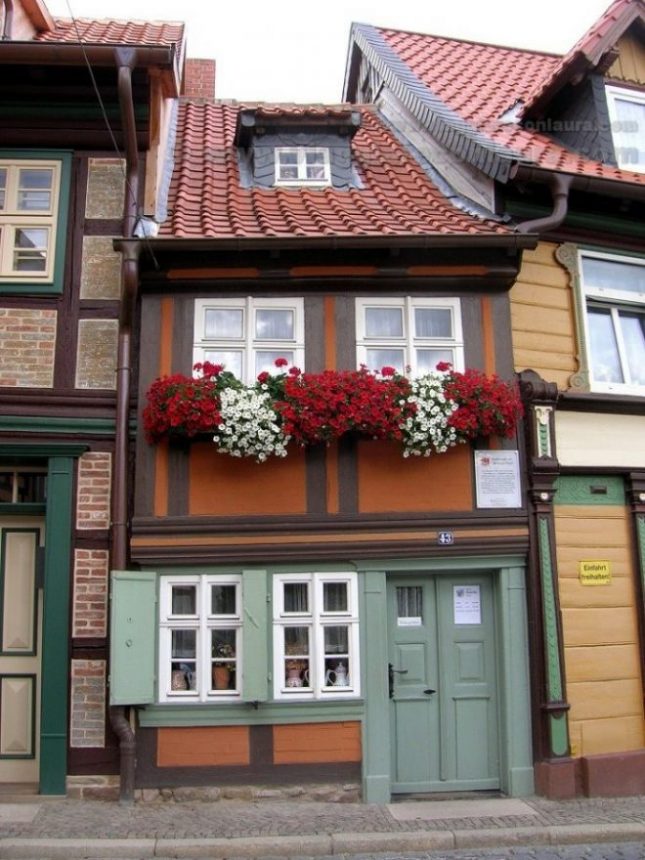 sassonia cosa vedere
the smallest house wernigerode