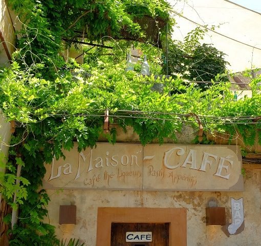 paesi arroccati provenza