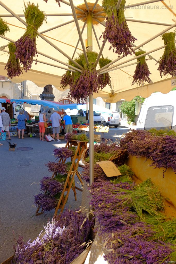 tour della provenza in auto