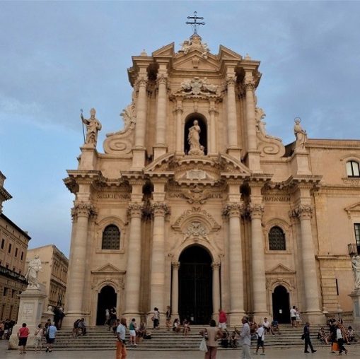 Visitare Siracusa: itinerario a piedi nel cuore di Ortigia