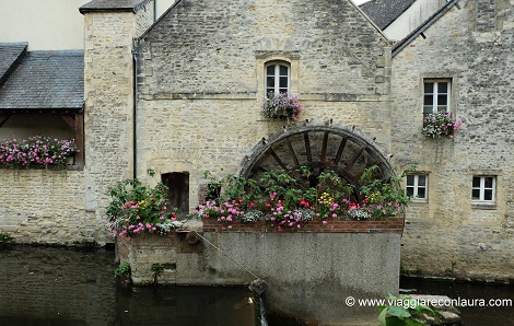 bayeux cosa vedere