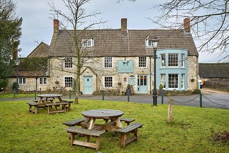 cotswolds dove dormire horse and groom