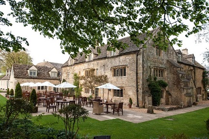cotswolds dove dormire the slaughters country inn patio