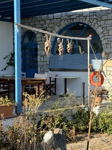 paros cosa vedere